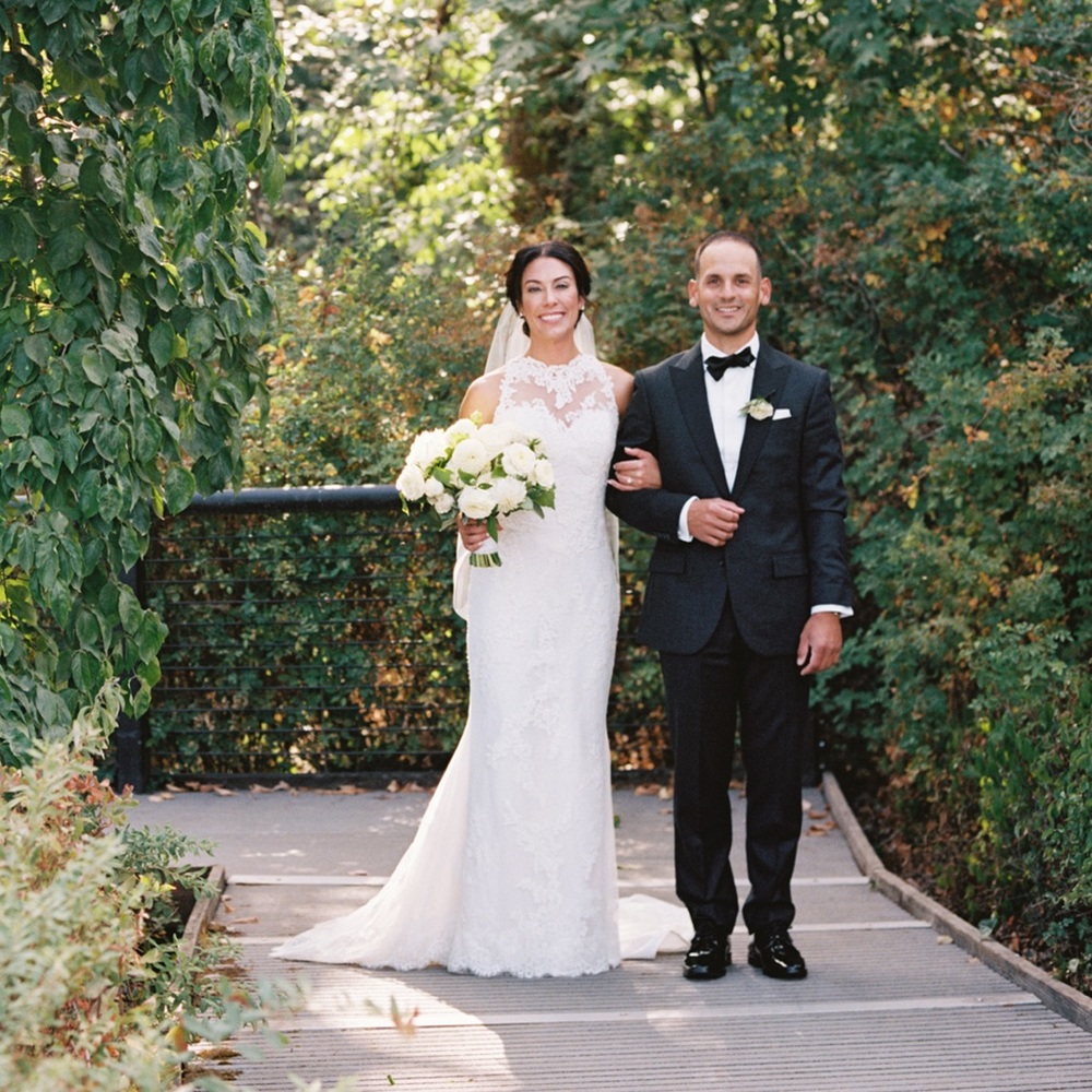 Pronovias Farnes Wedding Dress